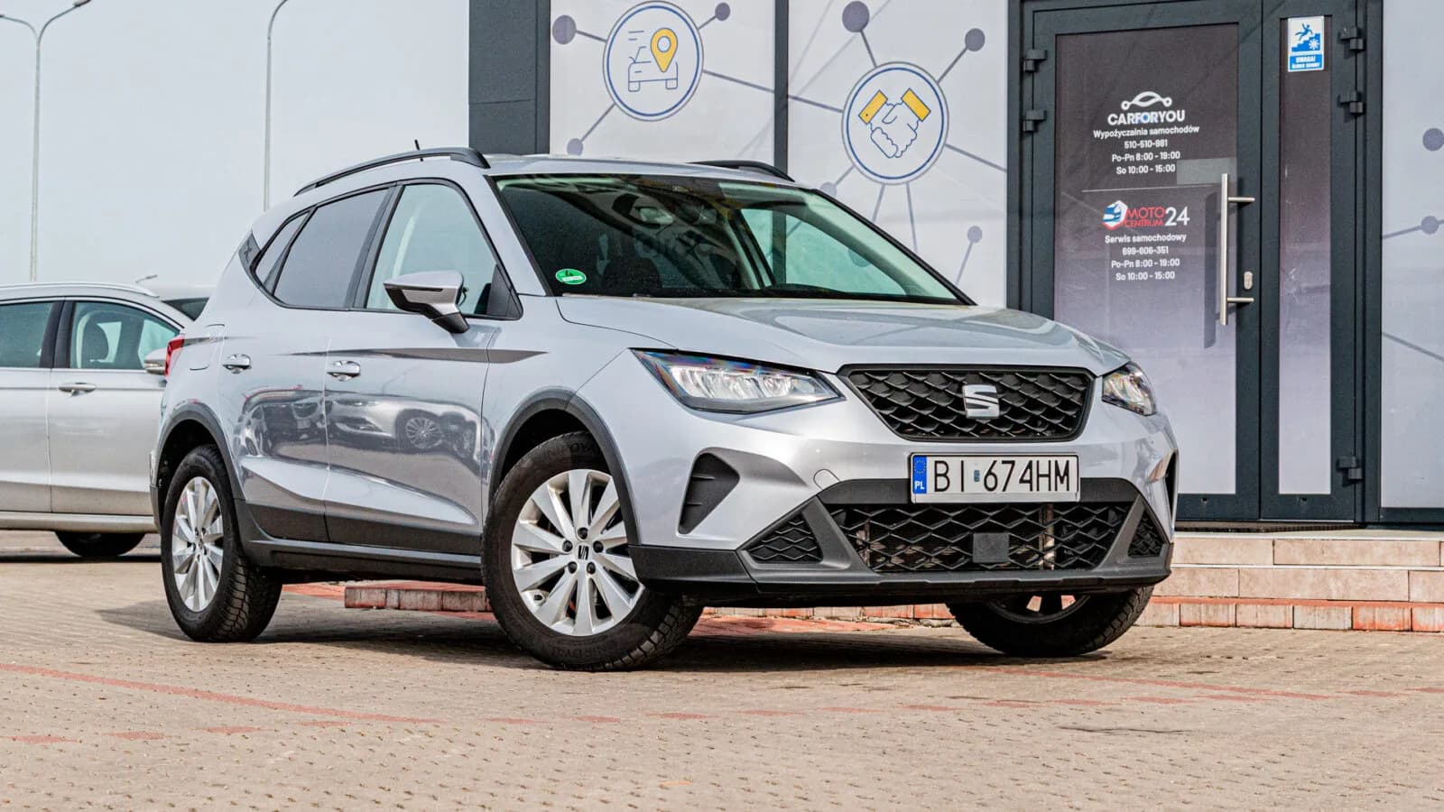 SEAT Arona, rok 2022, zdjęcie 2